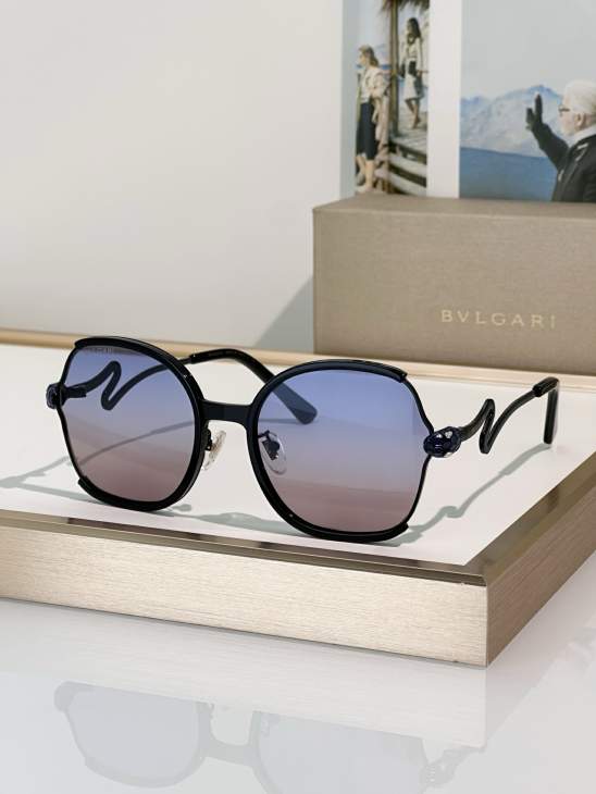 Picture of Bvlgari Sunglasses _SKUfw81854469fw